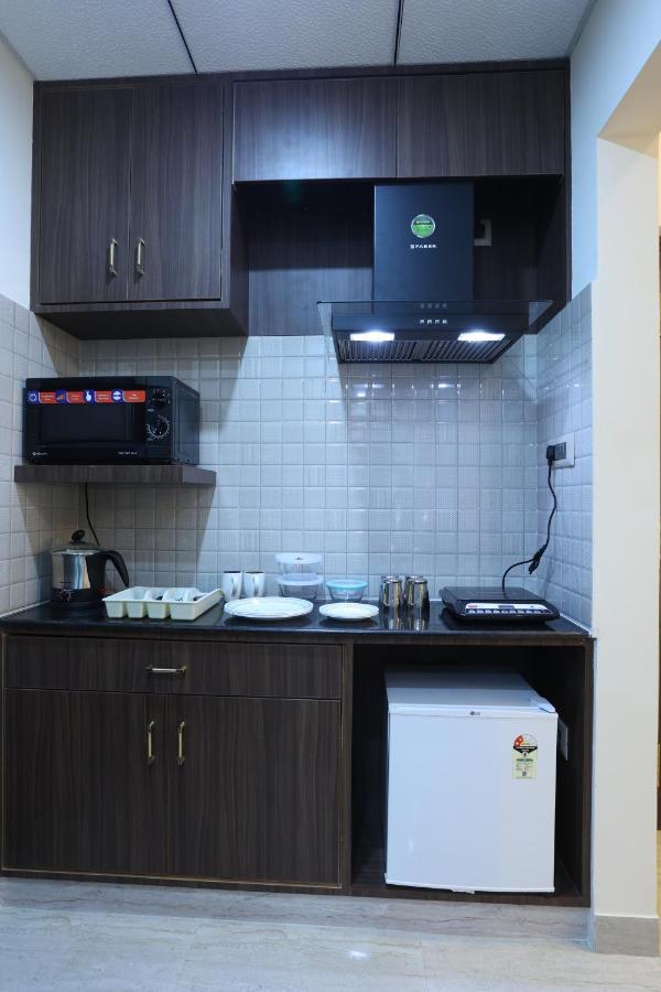Minas Manor Hotell Tiruchirappalli Exteriör bild